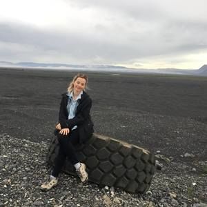 Meet your Posher, Alexi